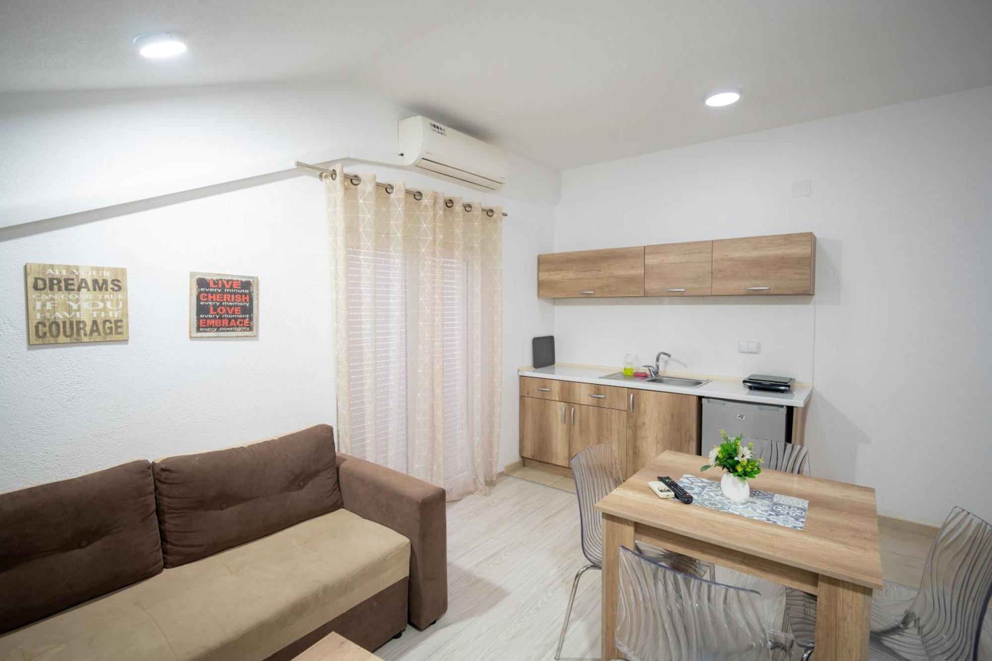 Luna Apartments Gevgelija Bagian luar foto