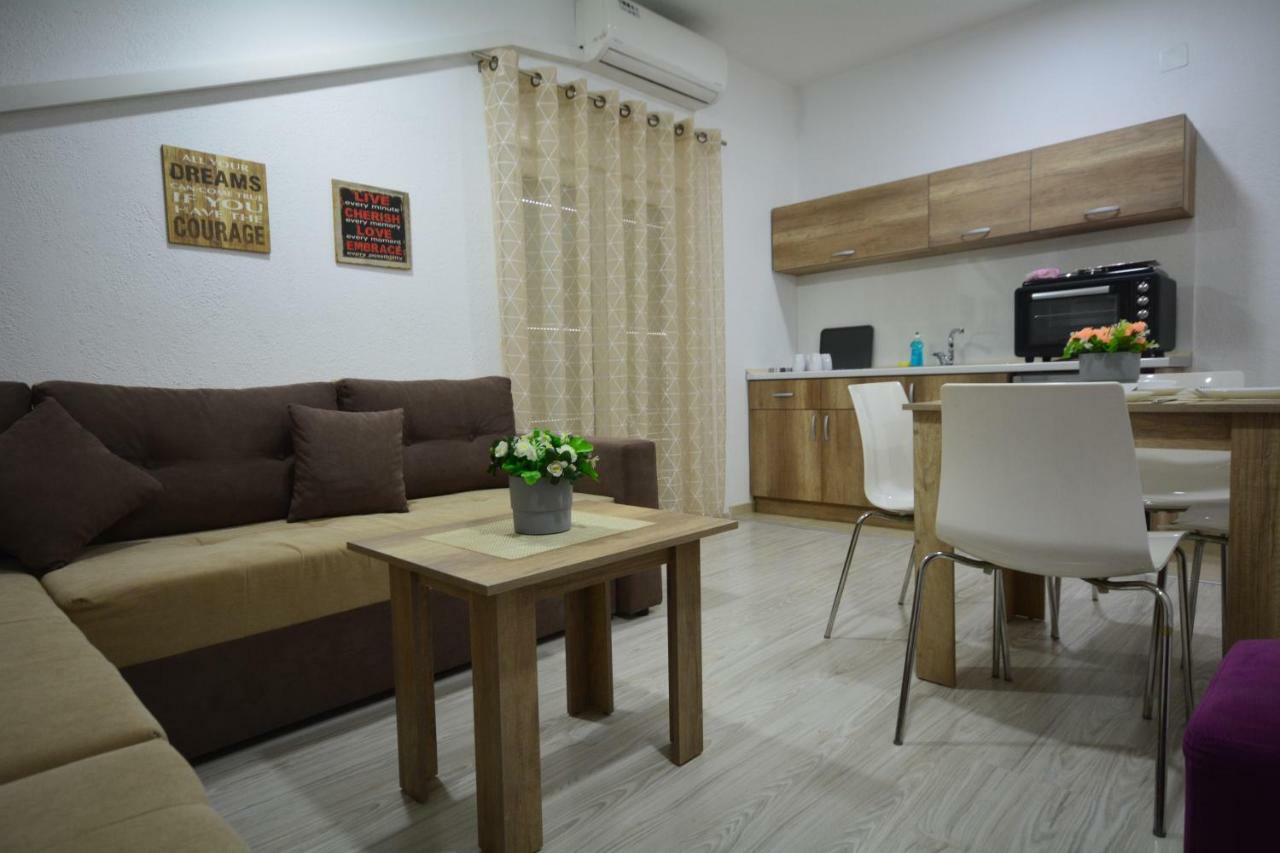 Luna Apartments Gevgelija Bagian luar foto